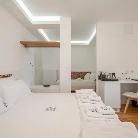 Helios Konukevi Cagliari