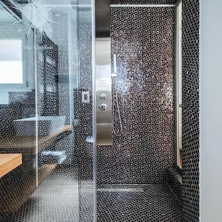 Helios Guest house
